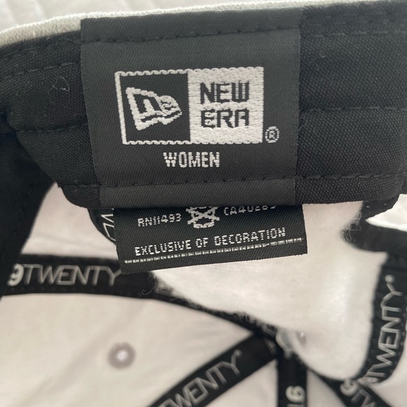 RAIDERS New Era 9TWENTY Adjustable Women’s Hat - Picture 5 of 5